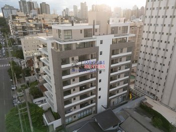 apartment em Rua Brasílio Itiberê, Água Verde - Curitiba - PR