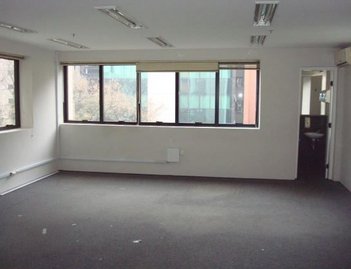 office em Santos, Cerqueira César - São Paulo - SP