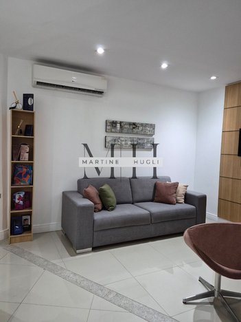 office em Avenida Tenente-Coronel Adalberto Mendes, Vila Julieta - Resende - RJ