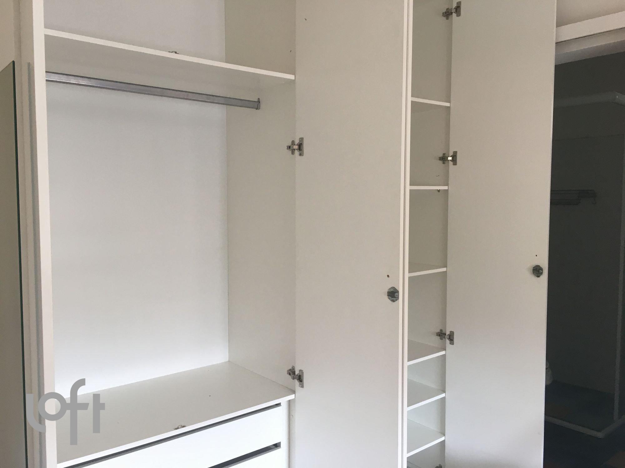 MASTER_BEDROOM