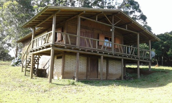 Cômodo Condomínio