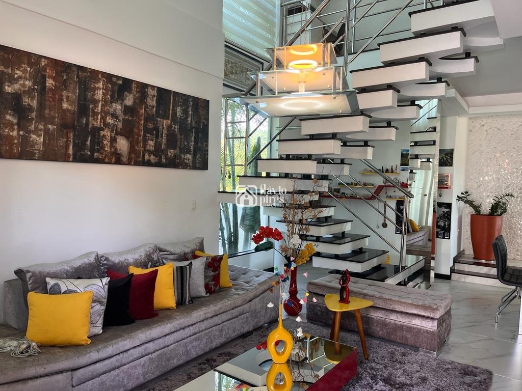 Casa com 3 quartos — Centro, Belo Horizonte
