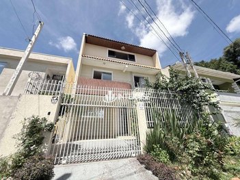 house em Rua Tereza dos Santos Rocha, Loteamento Marinoni - Almirante Tamandaré - PR