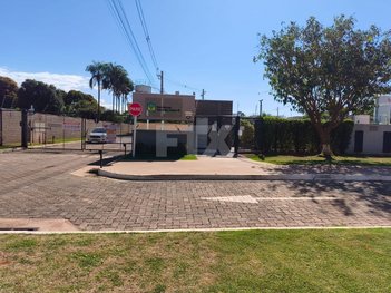 apartment em Rua General Ângelo Irulegui da Cunha, Jardim São Lourenço - Campo Grande - MS