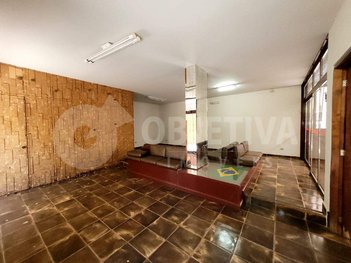 house em Avenida Princesa Izabel, Fundinho - Uberlândia - MG