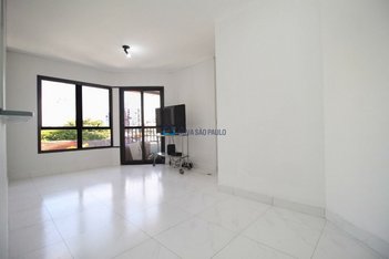 apartment em Rua Comendador Miguel Calfat, Vila Nova Conceição - São Paulo - SP