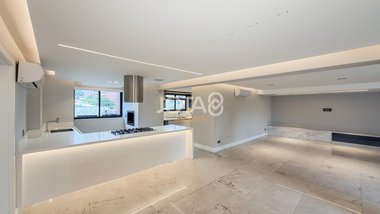 apartment em Alameda Princesa Izabel, Mercês - Curitiba - PR