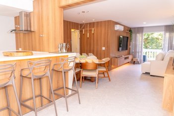 apartment em Praça Alfredo Andersen, Bigorrilho - Curitiba - PR