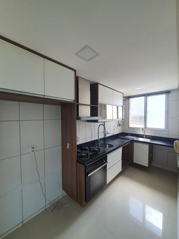 apartment em Rua Ministro Antônio Carlos Magalhães, Buraquinho - Lauro de Freitas - BA