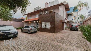 house em Mucio Teixeira, Menino Deus - Porto Alegre - RS