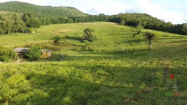 agricultural em Estrada Joaquim Teixeira de Souza, Itacolomi - Gravataí - RS