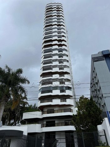 apartment em Avenida Doutor Afonso Vergueiro, Centro - Sorocaba - SP