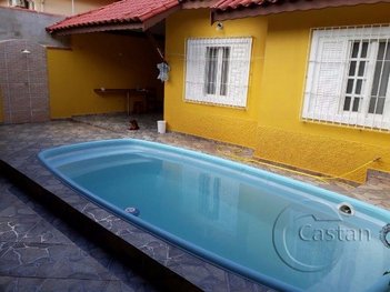 house em Rua Alberto Antonio de Carvalho Filho, Centro - Peruíbe - SP
