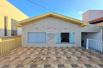 house em Rua Senafonte Perina, Jardim Itamaraty - Mogi Guaçu - SP