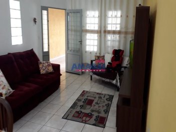 house em Rua Gilberto Moreira, Vila Aprazível - Jacareí - SP