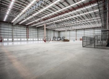 industrial em Estrada da Olaria, Vila Pires - Guarulhos - SP