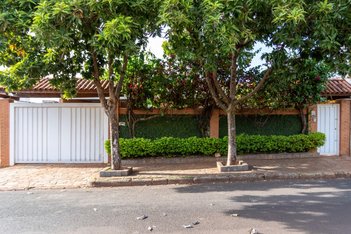 house em Rua Ivo Simões Gomes, Parque Residencial Lagoinha - Ribeirão Preto - SP