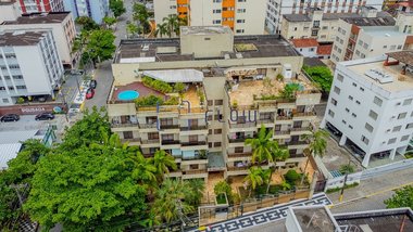 apartment em Rua Dona Vitória, Enseada - Guarujá - SP