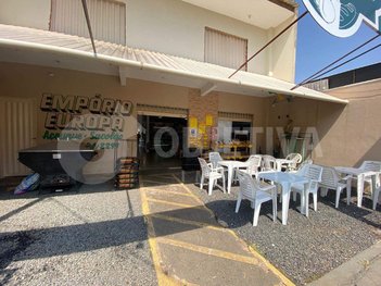 business em Avenida Lydia da Rocha e Silva, Jardim Europa - Uberlândia - MG