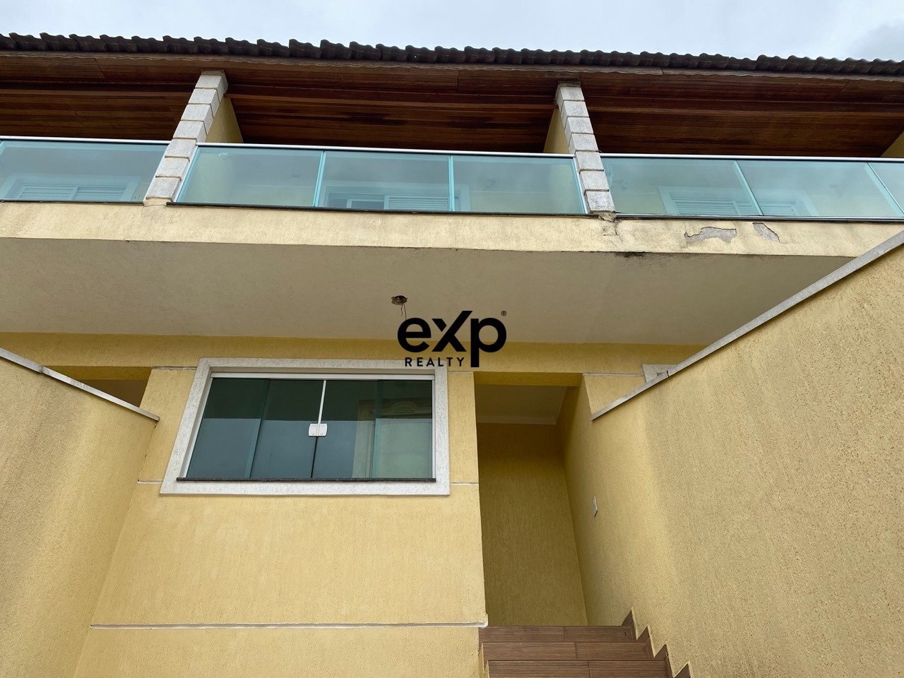 SALA E SACADA