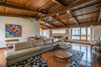 apartment em Rua Hilário Ribeiro, Moinhos de Vento - Porto Alegre - RS