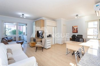 apartment em Avenida General Barreto Viana, Chácara das Pedras - Porto Alegre - RS