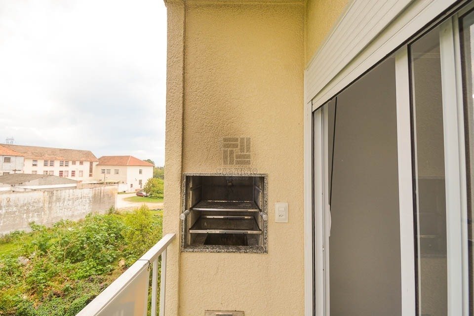 sacada com churrasqueira