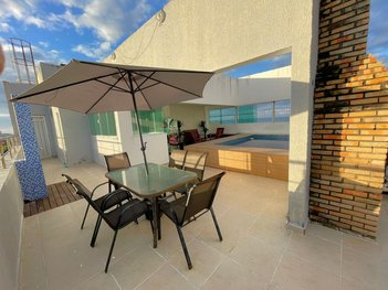 apartment em Avenida Pintor Antônio Bandeira, Vicente Pinzon - Fortaleza - CE