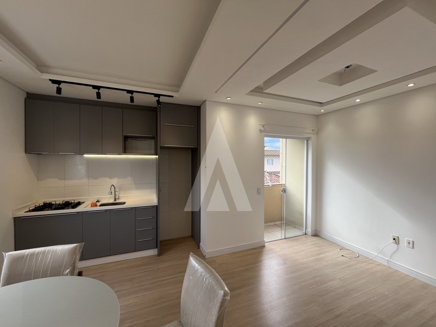 SALA DE ESTAR / JANTAR