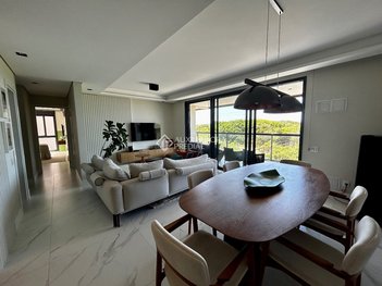 apartment em Rua Jerônimo Venâncio das Chagas, Campeche - Florianópolis - SC