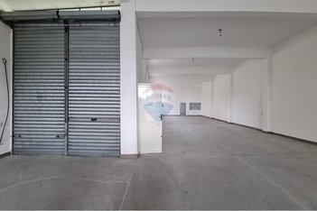 industrial em Rua Julieta Leme de Siqueira, Santa Luzia - Bragança Paulista - SP