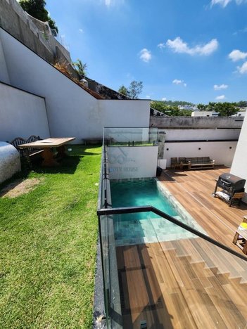 house em Rua Jauá, Suru - Santana de Parnaíba - SP