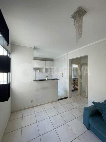 apartment em Rua Francisco Rodrigues Serralha, Chácaras Tubalina e Quartel - Uberlândia - MG