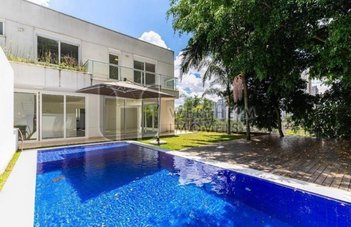 house em Zacarias de Gois, Parque Colonial - São Paulo - SP