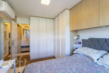 apartment em Rua Jacob Vontobel, Jardim Botânico - Porto Alegre - RS