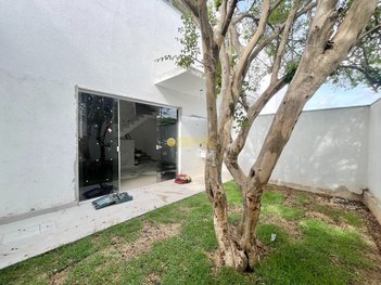 house em Rua Jovina Gomes de Souza, Letícia - Belo Horizonte - MG