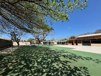 office em Rua Amapá, Praia do Siqueira - Cabo Frio - RJ