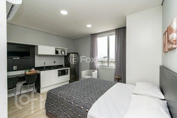 apartment em Rua Senhor dos Passos, Centro Histórico - Porto Alegre - RS