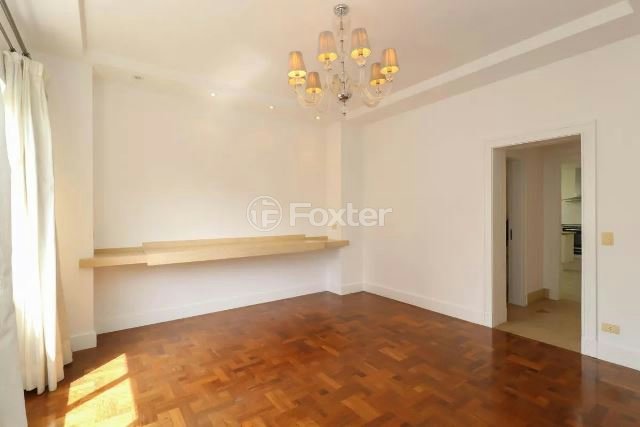 thumbnail_05 (19).jpg