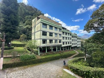apartment em Estrada do Contorno, Bonsucesso - Petrópolis - RJ