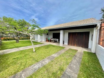 house em Rua Tipuana, Xangri-Lá - Xangri-Lá - RS