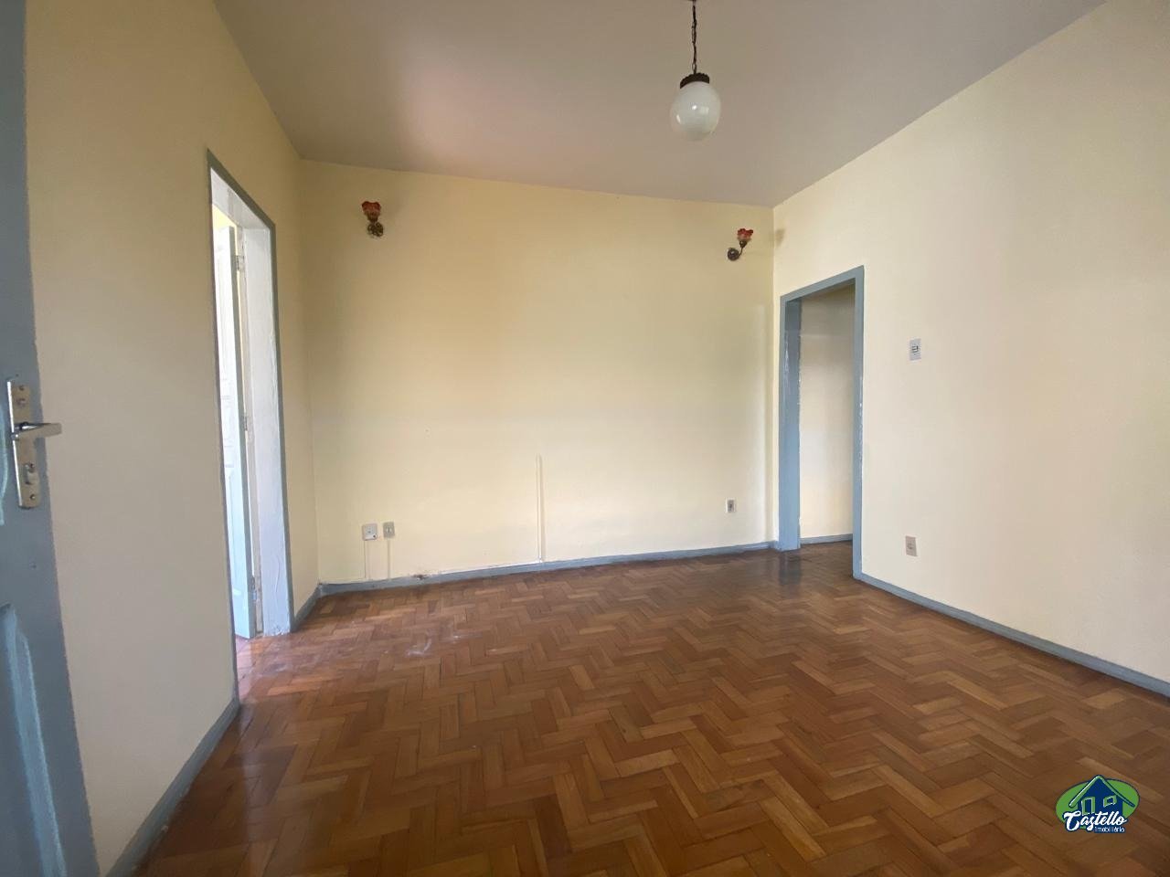 Casa com 3 quartos — Santo André, Belo Horizonte