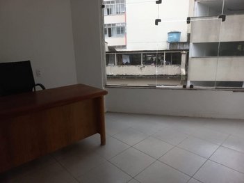 office em Rua Dezesseis de Março, Centro - Petrópolis - RJ