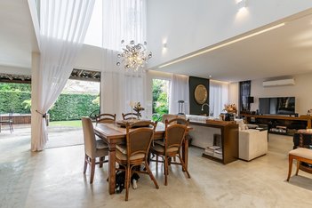 house em Rua das Sapopemas, Jurerê - Florianópolis - SC