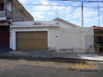 house em Rua Wamberto Dias da Costa, Vila Rancho Velho - São Carlos - SP