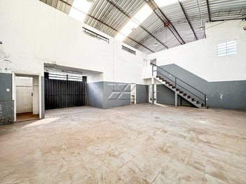 industrial em P 31, Vila Paulista - Rio Claro - SP