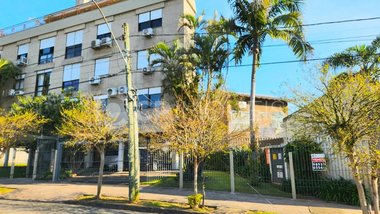 apartment em Rua Ildo Luiz Candiotto, Vila Ipiranga - Porto Alegre - RS