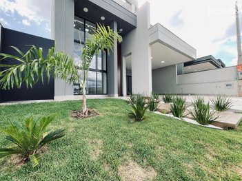 house em Avenida Rodolfo Kivitz, Parque dos Pinheiros - Nova Odessa - SP