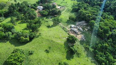 agricultural em Avenida Três de Março, Aparecidinha - Sorocaba - SP