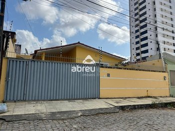 house em Rua Janduís, Lagoa Nova - Natal - RN